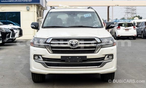 Buy Import Toyota Land Cruiser White Car in Import - Dubai in Barh el Gazel Buy Import Toyota Land Cruiser White Car in Import - Dubai in Barh el Gazel