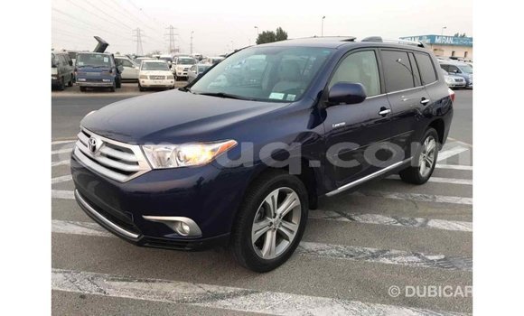 Acheter Import Voiture Toyota Highlander Bleu à Import - Dubai, Barh el Gazel Acheter Import Voiture Toyota Highlander Bleu à Import - Dubai, Barh el Gazel