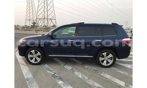 Acheter Import Voiture Toyota Highlander Bleu à Import - Dubai, Barh el Gazel Acheter Import Voiture Toyota Highlander Bleu à Import - Dubai, Barh el Gazel