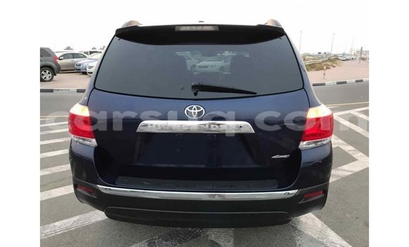 Acheter Import Voiture Toyota Highlander Bleu à Import - Dubai, Barh el Gazel Acheter Import Voiture Toyota Highlander Bleu à Import - Dubai, Barh el Gazel