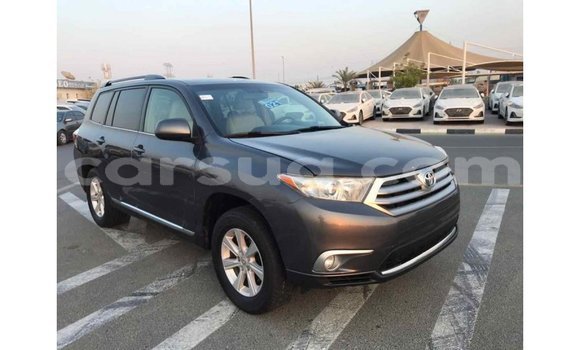 Acheter Import Voiture Toyota Highlander Autre à Import - Dubai, Barh el Gazel Acheter Import Voiture Toyota Highlander Autre à Import - Dubai, Barh el Gazel
