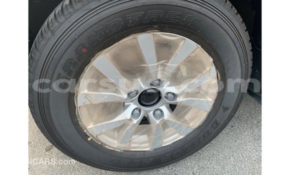 Acheter Import Voiture Toyota Land Cruiser Noir à Import - Dubai, Barh el Gazel Acheter Import Voiture Toyota Land Cruiser Noir à Import - Dubai, Barh el Gazel
