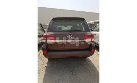 Acheter Import Voiture Toyota Land Cruiser Marron à Import - Dubai, Barh el Gazel Acheter Import Voiture Toyota Land Cruiser Marron à Import - Dubai, Barh el Gazel