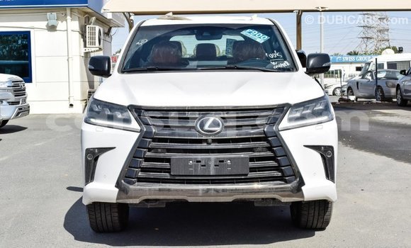 Acheter Import Voiture Lexus LX Blanc à Import - Dubai, Barh el Gazel Acheter Import Voiture Lexus LX Blanc à Import - Dubai, Barh el Gazel