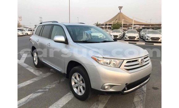 Acheter Import Voiture Toyota Highlander Autre à Import - Dubai, Barh el Gazel Acheter Import Voiture Toyota Highlander Autre à Import - Dubai, Barh el Gazel