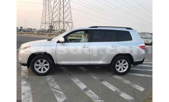 Acheter Import Voiture Toyota Highlander Autre à Import - Dubai, Barh el Gazel Acheter Import Voiture Toyota Highlander Autre à Import - Dubai, Barh el Gazel