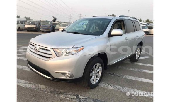 Acheter Import Voiture Toyota Highlander Autre à Import - Dubai, Barh el Gazel Acheter Import Voiture Toyota Highlander Autre à Import - Dubai, Barh el Gazel