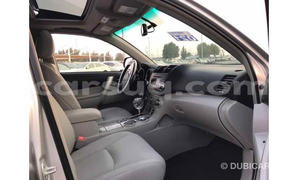 Acheter Import Voiture Toyota Highlander Autre à Import - Dubai, Barh el Gazel Acheter Import Voiture Toyota Highlander Autre à Import - Dubai, Barh el Gazel