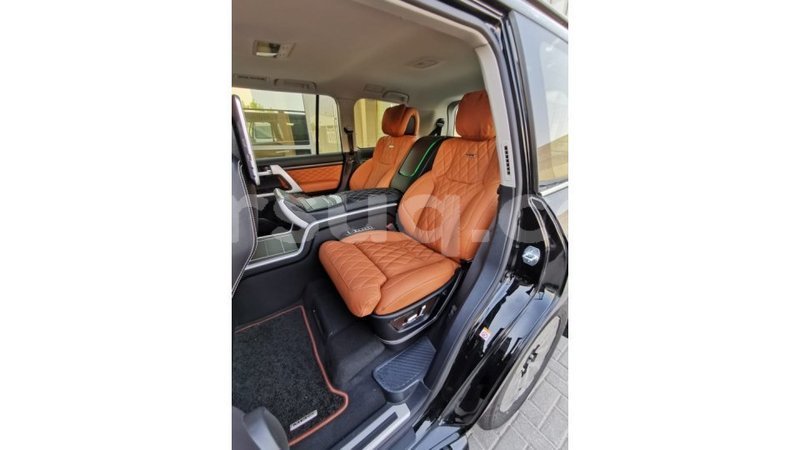 Big with watermark toyota land cruiser barh el gazel import dubai 1319