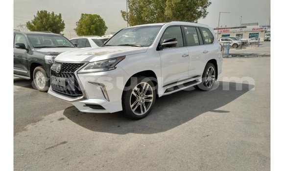 Buy Import Lexus LX White Car in Import - Dubai in Barh el Gazel Buy Import Lexus LX White Car in Import - Dubai in Barh el Gazel