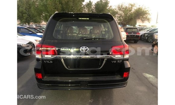 Acheter Import Voiture Toyota Land Cruiser Noir à Import - Dubai, Barh el Gazel Acheter Import Voiture Toyota Land Cruiser Noir à Import - Dubai, Barh el Gazel