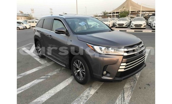 Buy Import Toyota Highlander Other Car in Import - Dubai in Barh el Gazel Buy Import Toyota Highlander Other Car in Import - Dubai in Barh el Gazel