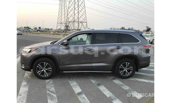 Buy Import Toyota Highlander Other Car in Import - Dubai in Barh el Gazel Buy Import Toyota Highlander Other Car in Import - Dubai in Barh el Gazel