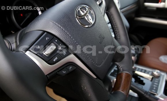Acheter Import Voiture Toyota Land Cruiser Noir à Import - Dubai, Barh el Gazel Acheter Import Voiture Toyota Land Cruiser Noir à Import - Dubai, Barh el Gazel