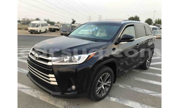 Acheter Import Voiture Toyota Highlander Noir à Import - Dubai, Barh el Gazel Acheter Import Voiture Toyota Highlander Noir à Import - Dubai, Barh el Gazel