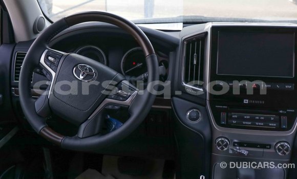 Acheter Import Voiture Toyota Land Cruiser Noir à Import - Dubai, Barh el Gazel Acheter Import Voiture Toyota Land Cruiser Noir à Import - Dubai, Barh el Gazel