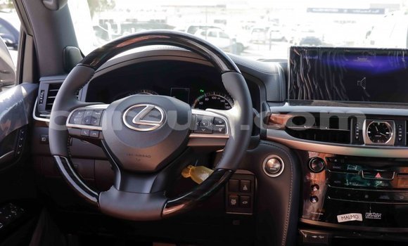 Acheter Import Voiture Lexus LX Blanc à Import - Dubai, Barh el Gazel Acheter Import Voiture Lexus LX Blanc à Import - Dubai, Barh el Gazel