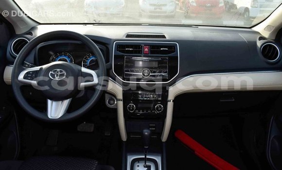 Acheter Import Voiture Toyota Rush Rouge à Import - Dubai, Barh el Gazel Acheter Import Voiture Toyota Rush Rouge à Import - Dubai, Barh el Gazel