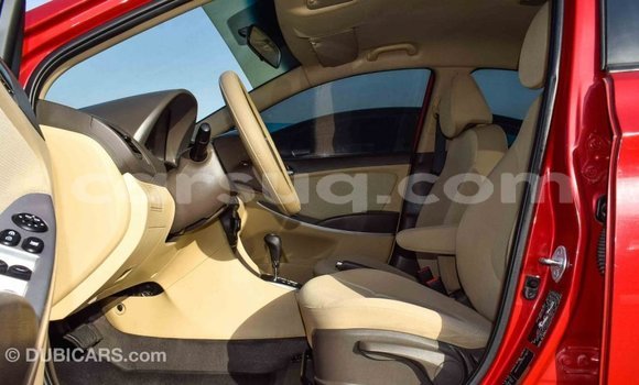 Acheter Import Voiture Hyundai Accent Rouge à Import - Dubai, Barh el Gazel Acheter Import Voiture Hyundai Accent Rouge à Import - Dubai, Barh el Gazel