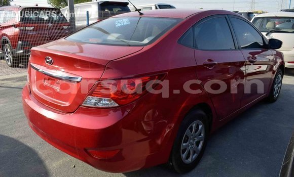 Acheter Import Voiture Hyundai Accent Rouge à Import - Dubai, Barh el Gazel Acheter Import Voiture Hyundai Accent Rouge à Import - Dubai, Barh el Gazel