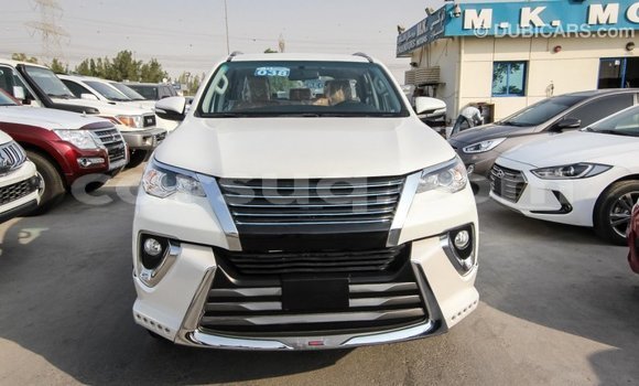 Buy Import Toyota Fortuner White Car in Import - Dubai in Barh el Gazel Buy Import Toyota Fortuner White Car in Import - Dubai in Barh el Gazel