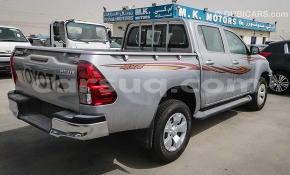 Acheter Import Voiture Toyota Hilux Autre à Import - Dubai, Barh el Gazel Acheter Import Voiture Toyota Hilux Autre à Import - Dubai, Barh el Gazel