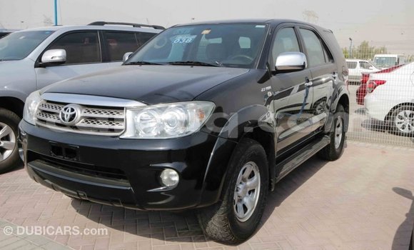 Acheter Import Voiture Toyota Fortuner Noir à Import - Dubai, Barh el Gazel Acheter Import Voiture Toyota Fortuner Noir à Import - Dubai, Barh el Gazel