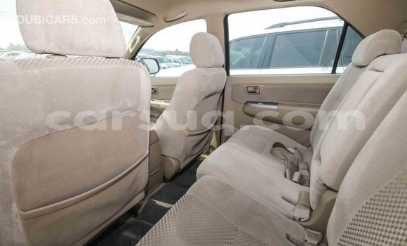 Acheter Import Voiture Toyota Fortuner Noir à Import - Dubai, Barh el Gazel Acheter Import Voiture Toyota Fortuner Noir à Import - Dubai, Barh el Gazel