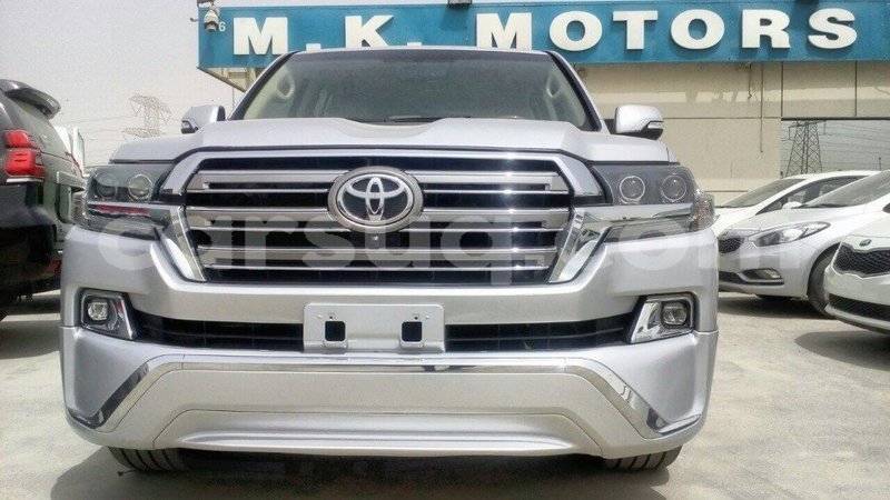 Big with watermark toyota land cruiser barh el gazel import dubai 1367