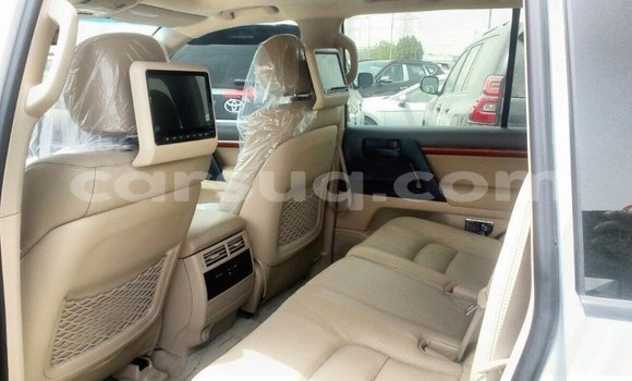 Acheter Import Voiture Toyota Land Cruiser Autre à Import - Dubai, Barh el Gazel Acheter Import Voiture Toyota Land Cruiser Autre à Import - Dubai, Barh el Gazel