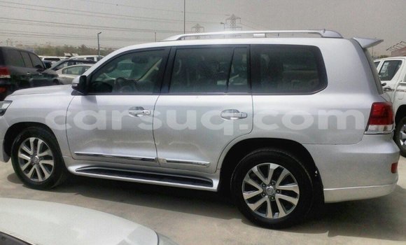 Acheter Import Voiture Toyota Land Cruiser Autre à Import - Dubai, Barh el Gazel Acheter Import Voiture Toyota Land Cruiser Autre à Import - Dubai, Barh el Gazel