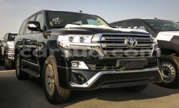 Acheter Import Voiture Toyota Land Cruiser Noir à Import - Dubai, Barh el Gazel Acheter Import Voiture Toyota Land Cruiser Noir à Import - Dubai, Barh el Gazel