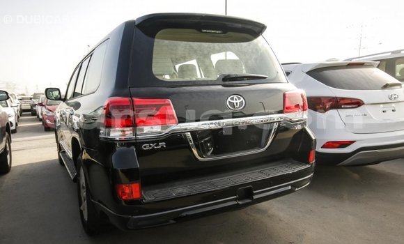 Acheter Import Voiture Toyota Land Cruiser Noir à Import - Dubai, Barh el Gazel Acheter Import Voiture Toyota Land Cruiser Noir à Import - Dubai, Barh el Gazel