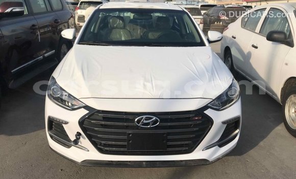 Acheter Import Voiture Hyundai Elantra Blanc à Import - Dubai, Barh el Gazel Acheter Import Voiture Hyundai Elantra Blanc à Import - Dubai, Barh el Gazel