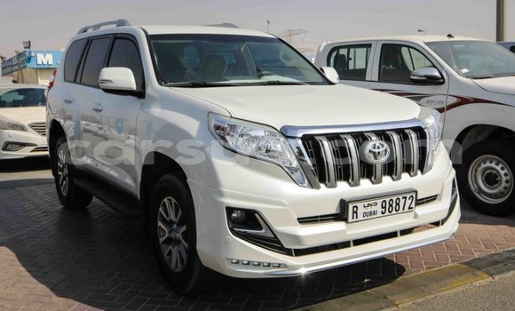 Acheter Import Voiture Toyota Prado Blanc à Import - Dubai, Barh el Gazel Acheter Import Voiture Toyota Prado Blanc à Import - Dubai, Barh el Gazel