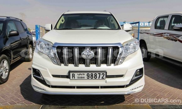 Acheter Import Voiture Toyota Prado Blanc à Import - Dubai, Barh el Gazel Acheter Import Voiture Toyota Prado Blanc à Import - Dubai, Barh el Gazel