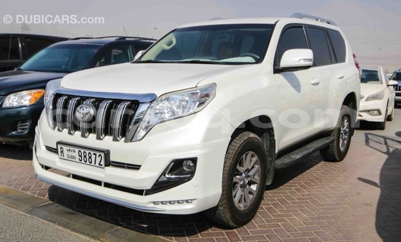 Acheter Import Voiture Toyota Prado Blanc à Import - Dubai, Barh el Gazel Acheter Import Voiture Toyota Prado Blanc à Import - Dubai, Barh el Gazel