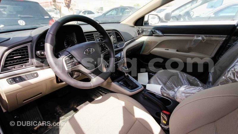 Big with watermark hyundai elantra barh el gazel import dubai 1388