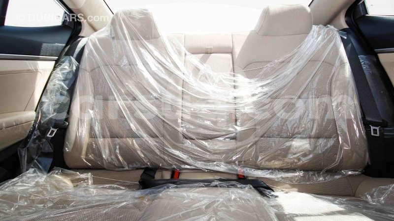 Big with watermark hyundai elantra barh el gazel import dubai 1388