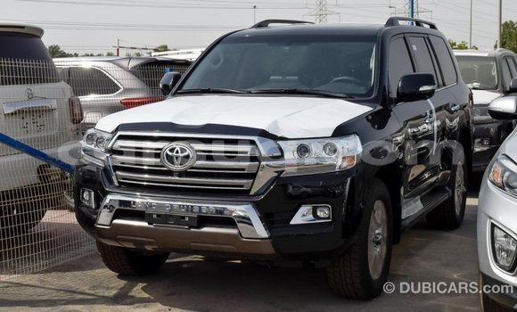 Acheter Import Voiture Toyota Land Cruiser Noir à Import - Dubai, Barh el Gazel Acheter Import Voiture Toyota Land Cruiser Noir à Import - Dubai, Barh el Gazel