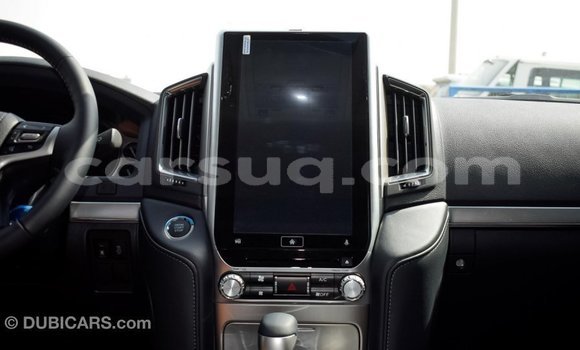Acheter Import Voiture Toyota Land Cruiser Noir à Import - Dubai, Barh el Gazel Acheter Import Voiture Toyota Land Cruiser Noir à Import - Dubai, Barh el Gazel