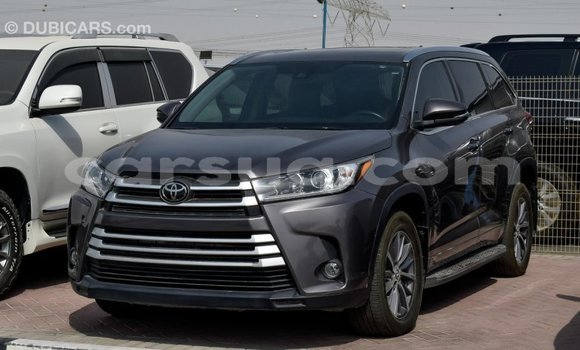 Acheter Import Voiture Toyota Highlander Autre à Import - Dubai, Barh el Gazel Acheter Import Voiture Toyota Highlander Autre à Import - Dubai, Barh el Gazel