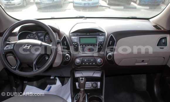 Acheter Import Voiture Hyundai Tucson Beige à Import - Dubai, Barh el Gazel Acheter Import Voiture Hyundai Tucson Beige à Import - Dubai, Barh el Gazel