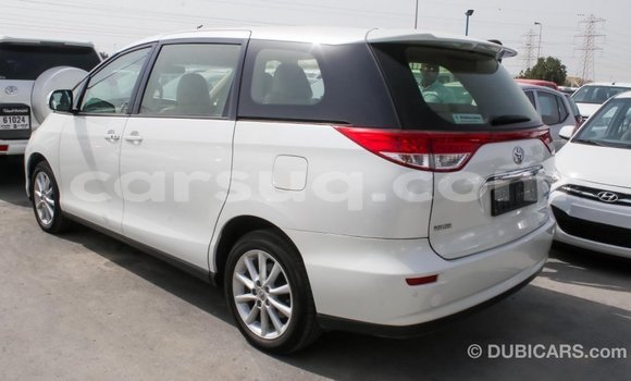 Acheter Import Voiture Toyota Previa Blanc à Import - Dubai, Barh el Gazel Acheter Import Voiture Toyota Previa Blanc à Import - Dubai, Barh el Gazel