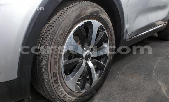 Acheter Import Voiture Kia Sorento Autre à Import - Dubai, Barh el Gazel Acheter Import Voiture Kia Sorento Autre à Import - Dubai, Barh el Gazel