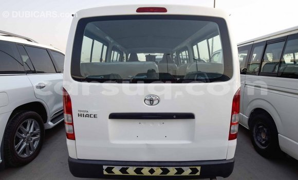 Acheter Import Voiture Toyota Hiace Blanc à Import - Dubai, Barh el Gazel Acheter Import Voiture Toyota Hiace Blanc à Import - Dubai, Barh el Gazel