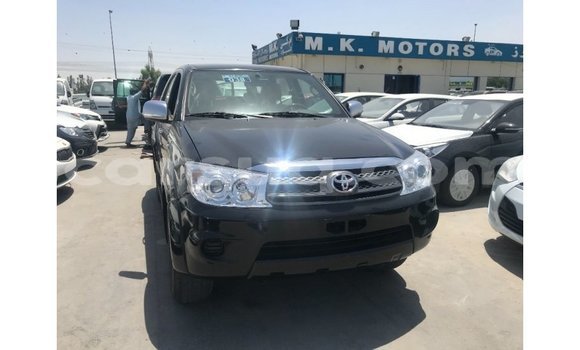 Acheter Import Voiture Toyota Fortuner Noir à Import - Dubai, Barh el Gazel Acheter Import Voiture Toyota Fortuner Noir à Import - Dubai, Barh el Gazel