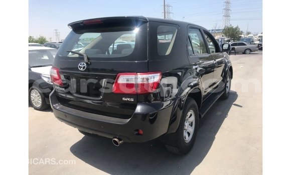 Acheter Import Voiture Toyota Fortuner Noir à Import - Dubai, Barh el Gazel Acheter Import Voiture Toyota Fortuner Noir à Import - Dubai, Barh el Gazel