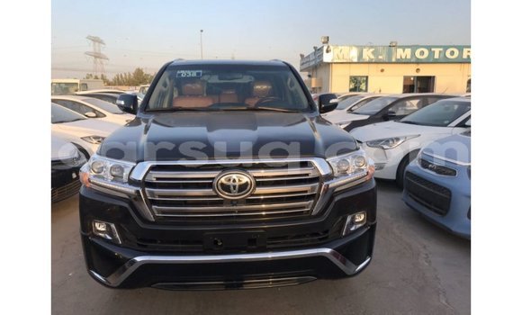 Buy Import Toyota Land Cruiser Black Car in Import - Dubai in Barh el Gazel Buy Import Toyota Land Cruiser Black Car in Import - Dubai in Barh el Gazel
