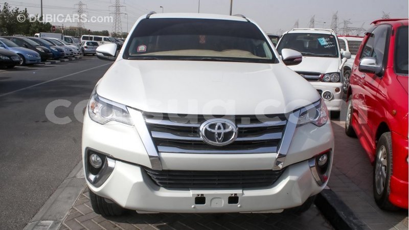 Big with watermark toyota fortuner barh el gazel import dubai 1430